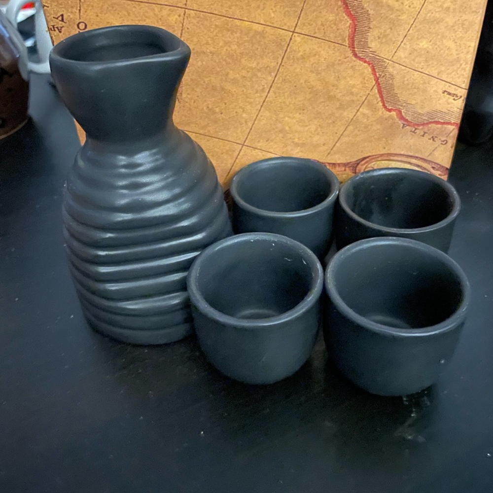 Beautiful Japanese Sake Set